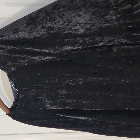 ELOQUII Velvet Top, Black, Women's 16 - Picture 7 of 7